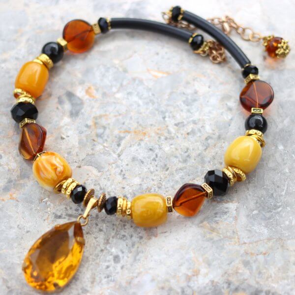 Amber and black chunky necklace